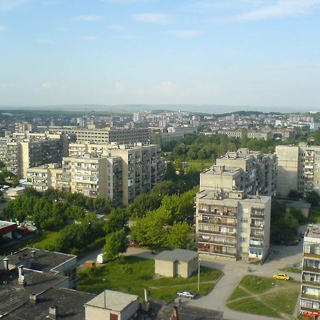 Hotel Mizia Тарговыште Экстерьер фото